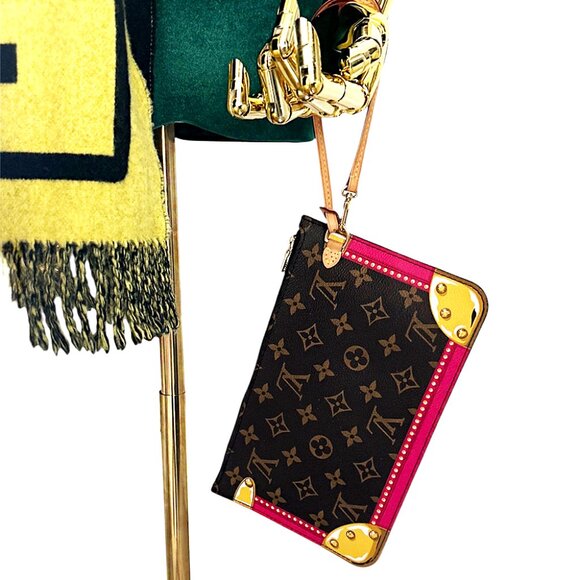 Louis Vuitton LV Monogram Neverfull Pouch - Picture 10 of 10